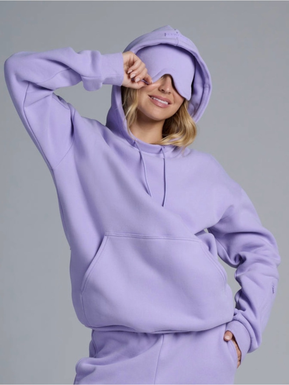 239 NWT Comfrt DND Travel Hoodie- Lavender